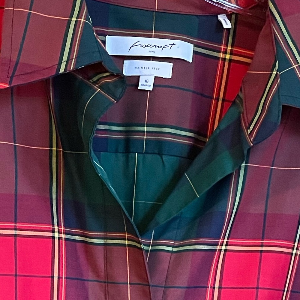 Blouse in Reds and Greens size 16